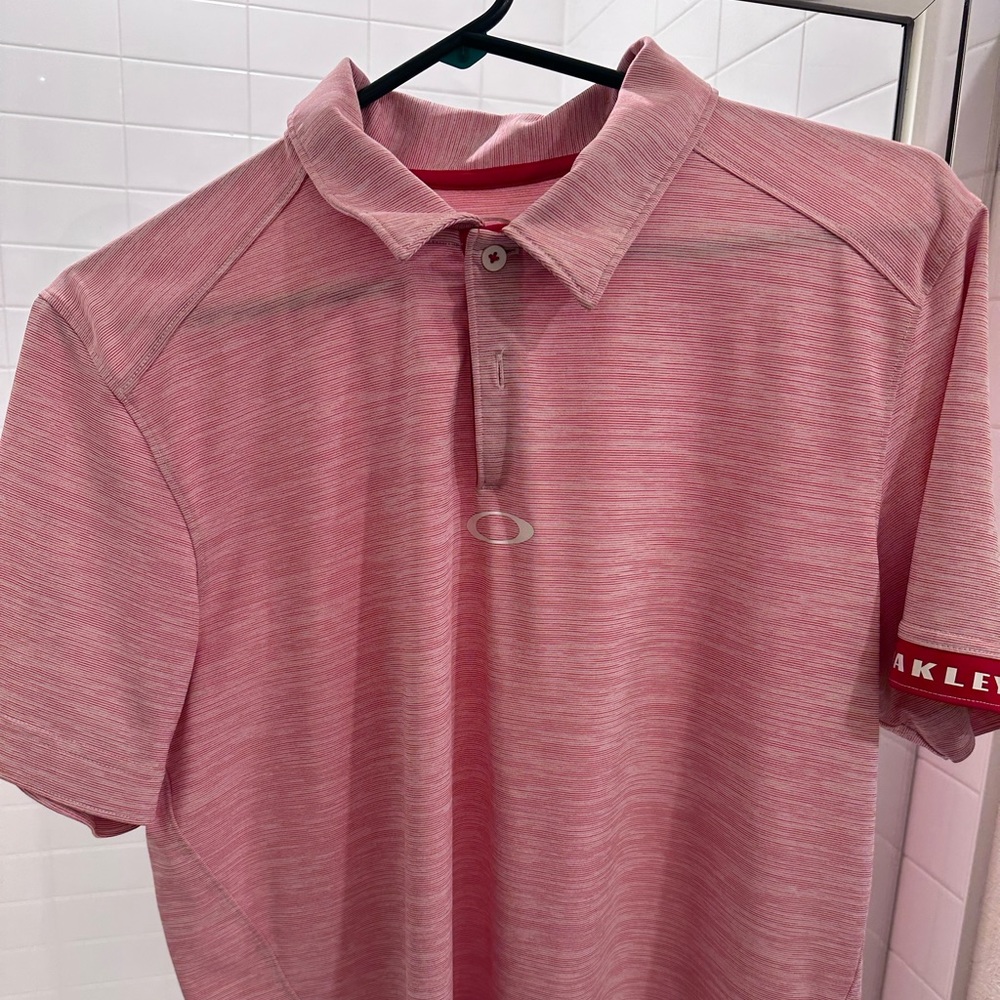 Oakley men’s golf Dry fit polo medium
